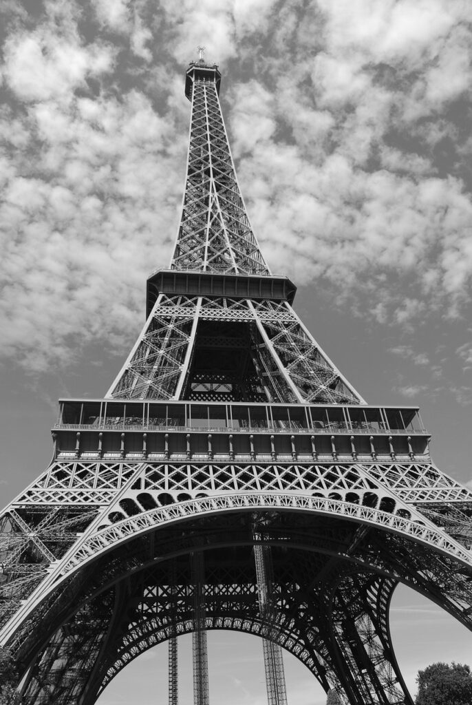 Black and White Eiffel tower