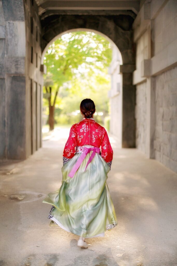 Korean woman wearing hanbok