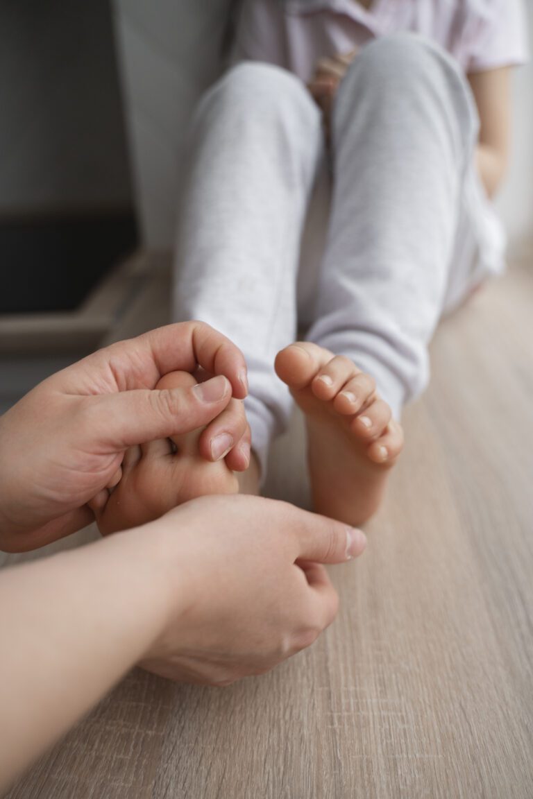 Ankle, Feet, and Growing Pains In Children at Night
